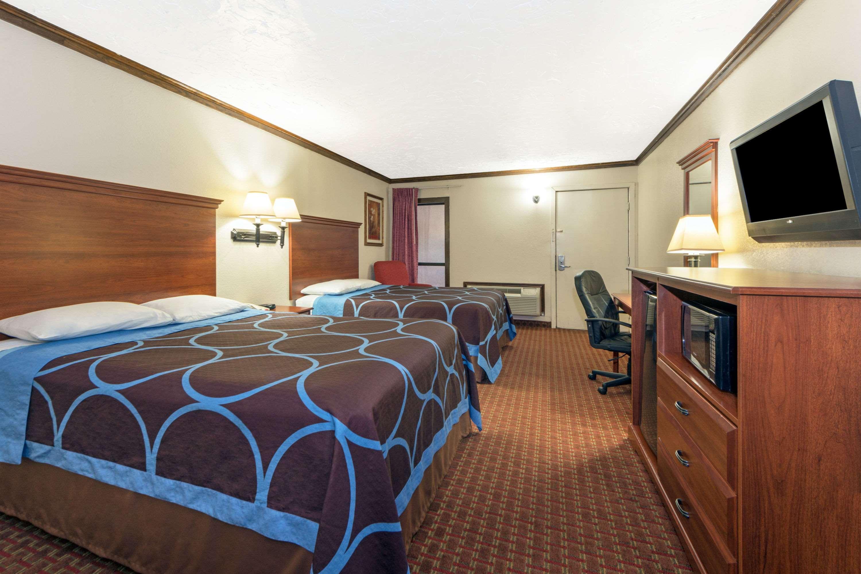 Hotel Super 8 By Wyndham Enid Exterior foto